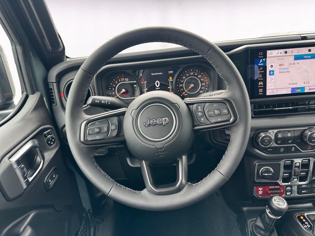 new 2025 Jeep Gladiator car, priced at $44,574