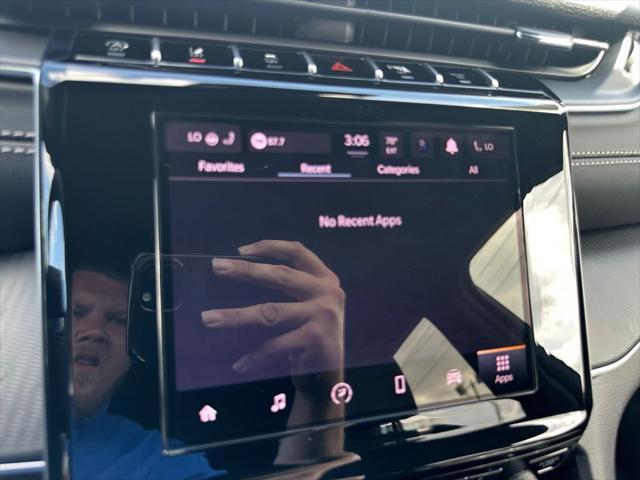 new 2025 Jeep Grand Cherokee L car, priced at $43,870