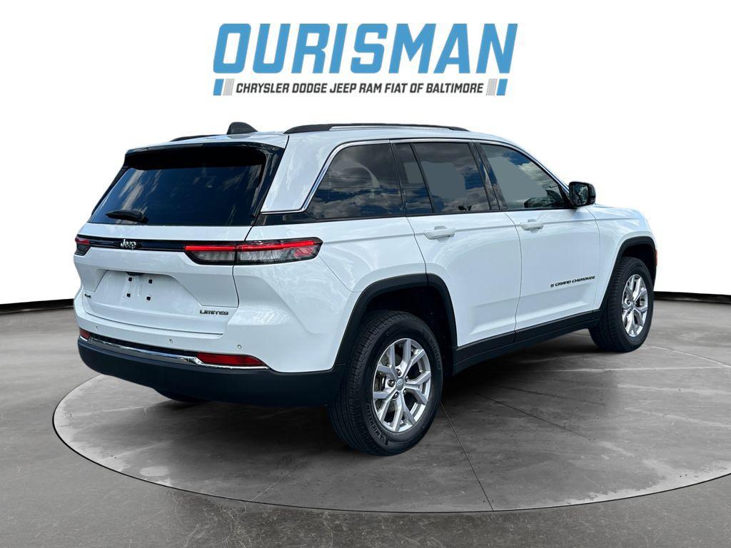used 2022 Jeep Grand Cherokee car, priced at $28,195