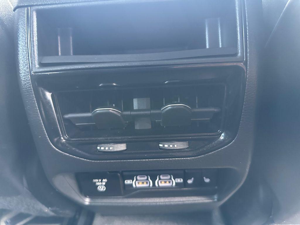 used 2022 Jeep Grand Cherokee car, priced at $28,195