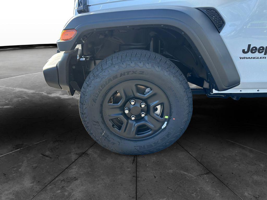 new 2026 Jeep Wrangler car, priced at $35,076