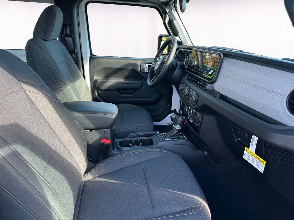 new 2026 Jeep Wrangler car, priced at $35,076