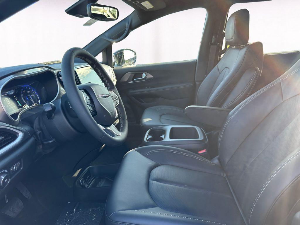 new 2026 Chrysler Pacifica car, priced at $38,046