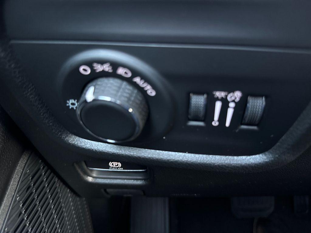 new 2025 Jeep Grand Cherokee car, priced at $36,204