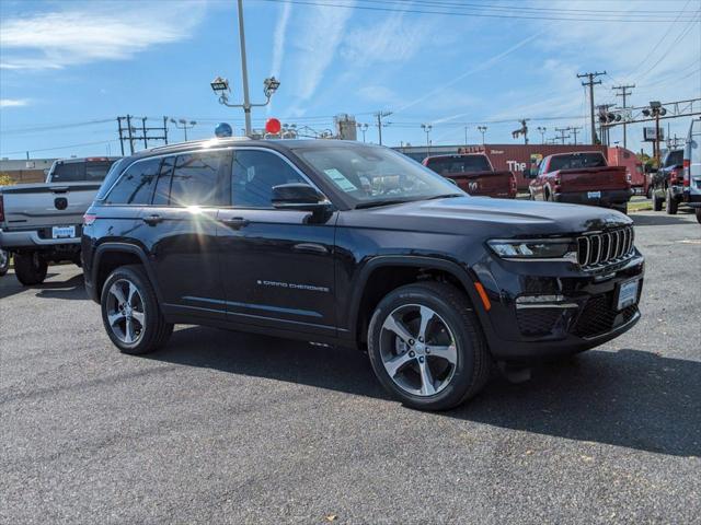 new 2024 Jeep Grand Cherokee 4xe car, priced at $42,588