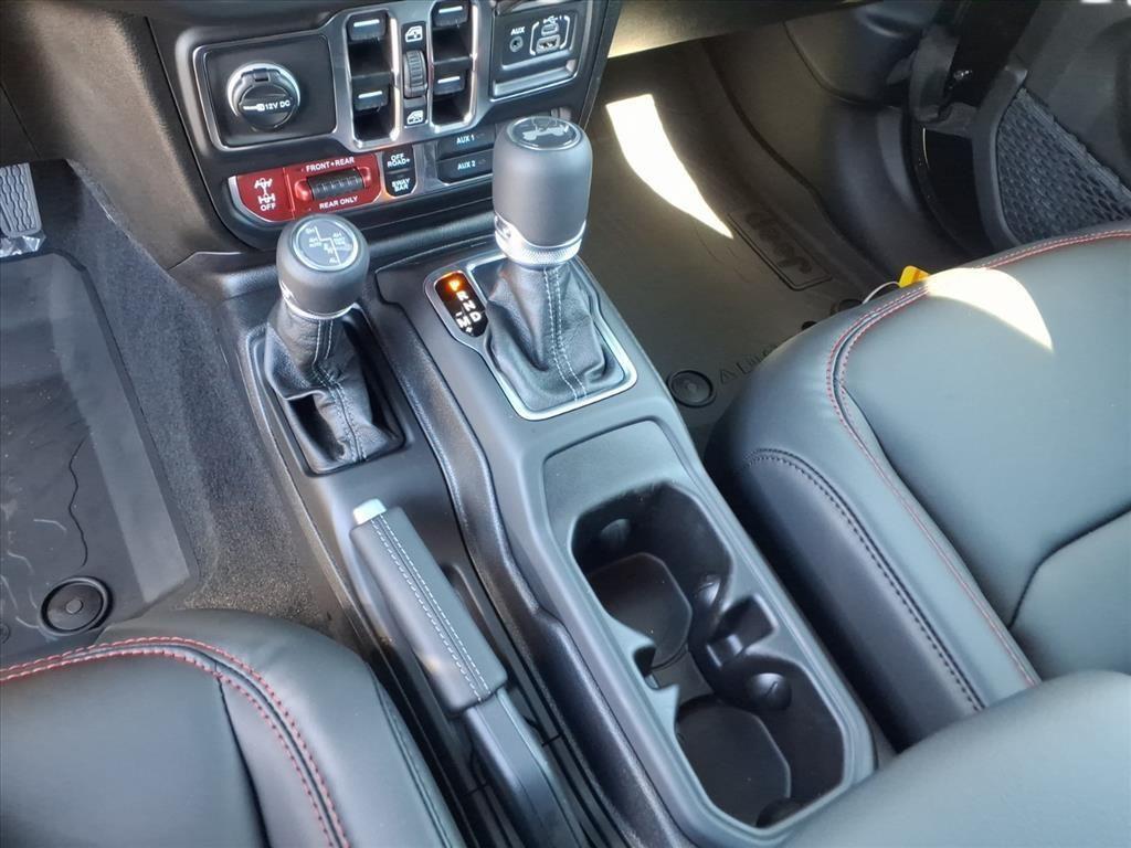 new 2025 Jeep Wrangler car, priced at $64,346