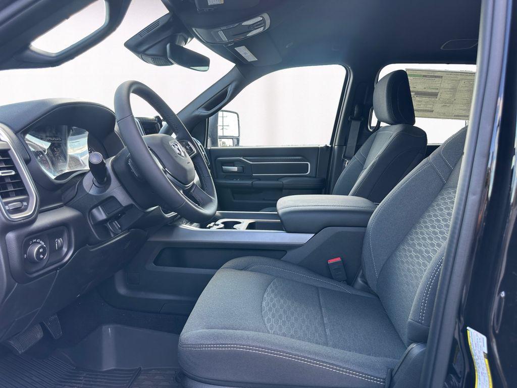 new 2025 Ram 2500 car, priced at $64,376