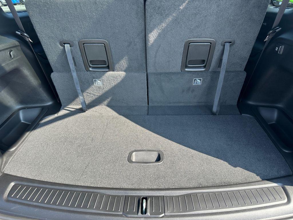 new 2025 Jeep Grand Cherokee L car, priced at $38,504