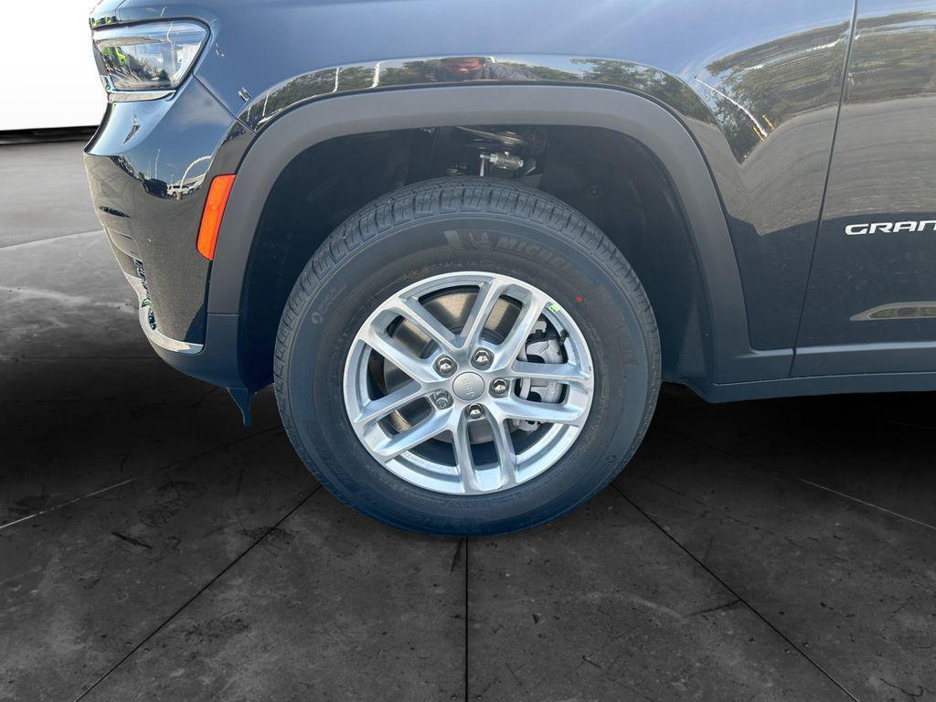 new 2025 Jeep Grand Cherokee L car, priced at $38,504