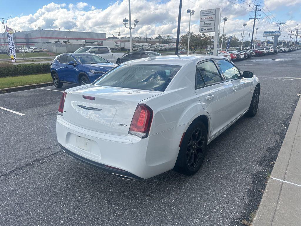 used 2022 Chrysler 300 car, priced at $25,079