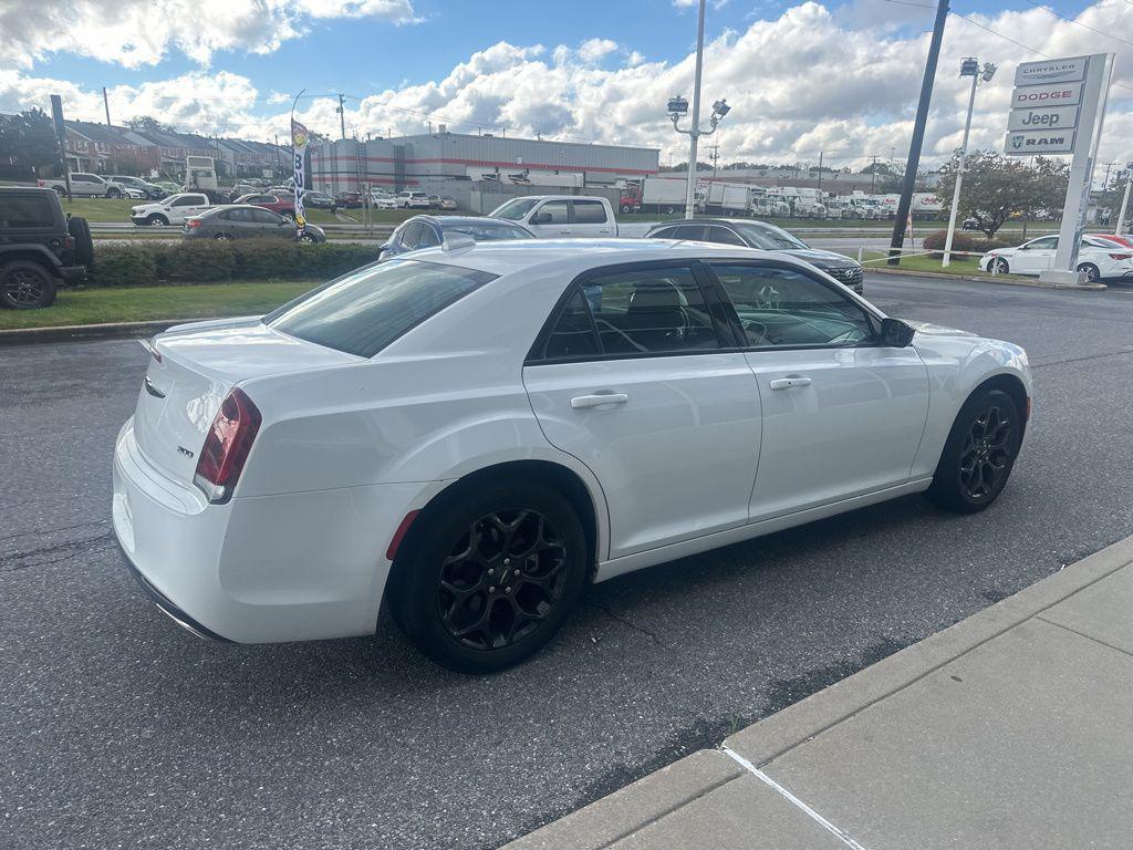 used 2022 Chrysler 300 car, priced at $25,079
