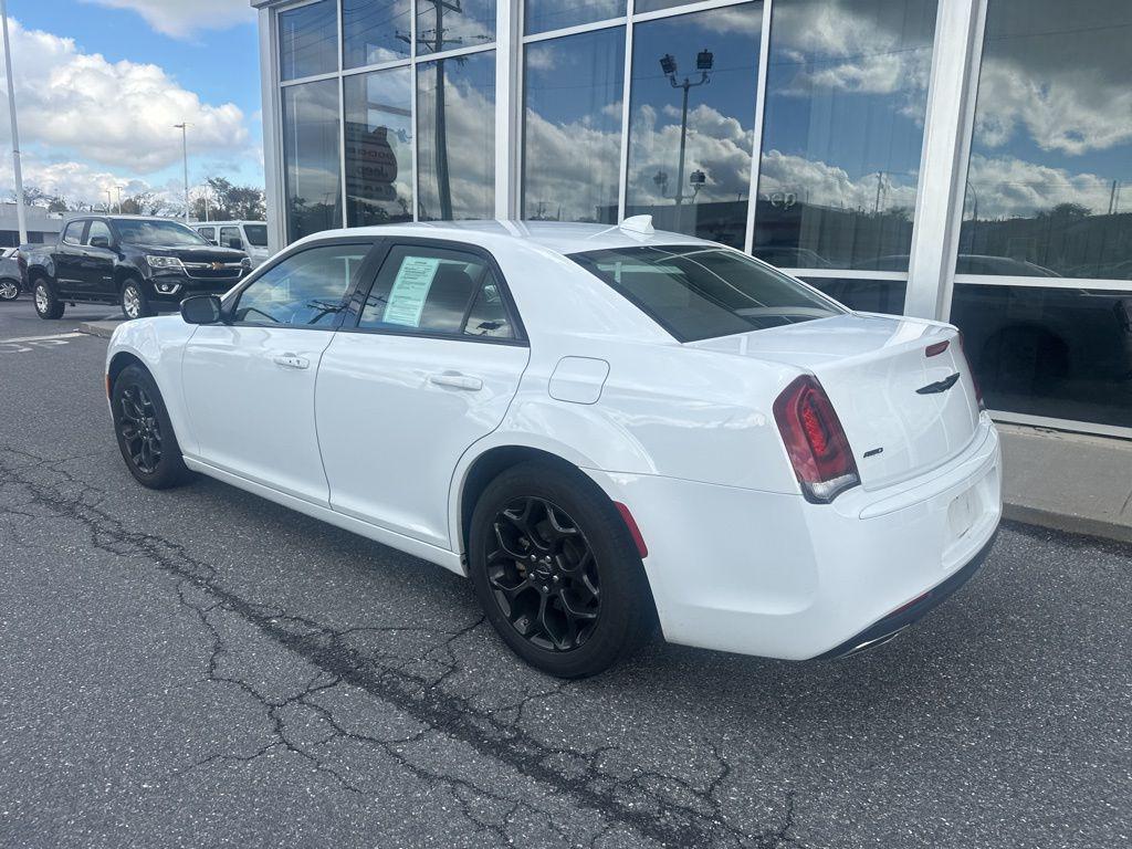 used 2022 Chrysler 300 car, priced at $25,079