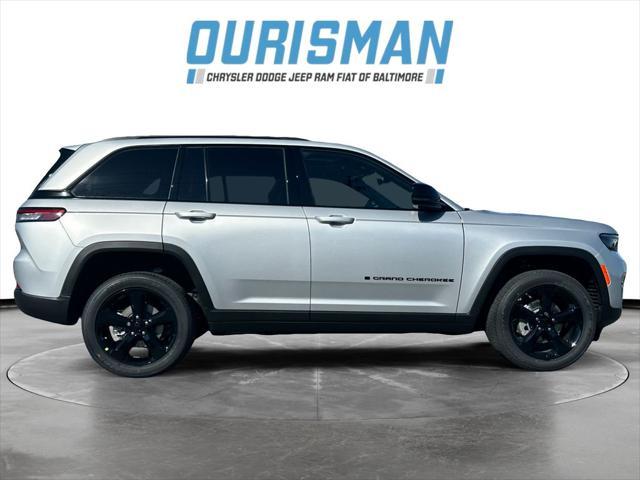 new 2025 Jeep Grand Cherokee car, priced at $43,370
