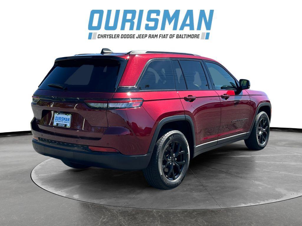 used 2024 Jeep Grand Cherokee car, priced at $31,000