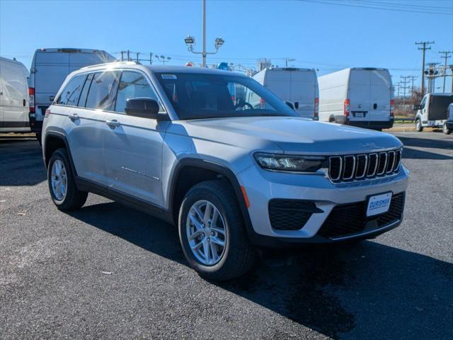 new 2025 Jeep Grand Cherokee car, priced at $35,058