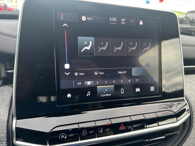 new 2025 Jeep Compass car, priced at $26,857