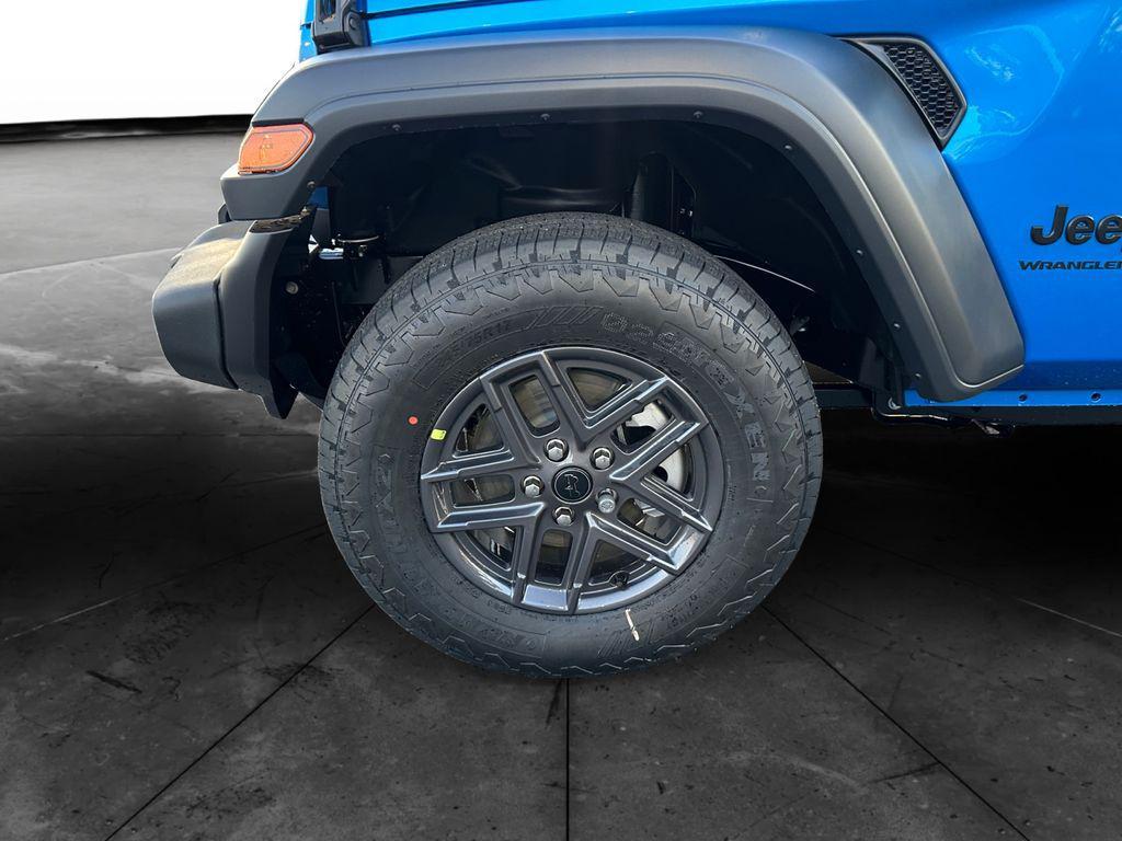 new 2025 Jeep Wrangler car, priced at $43,448