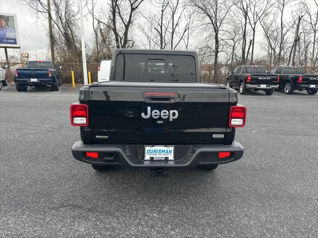 used 2022 Jeep Gladiator car, priced at $35,000