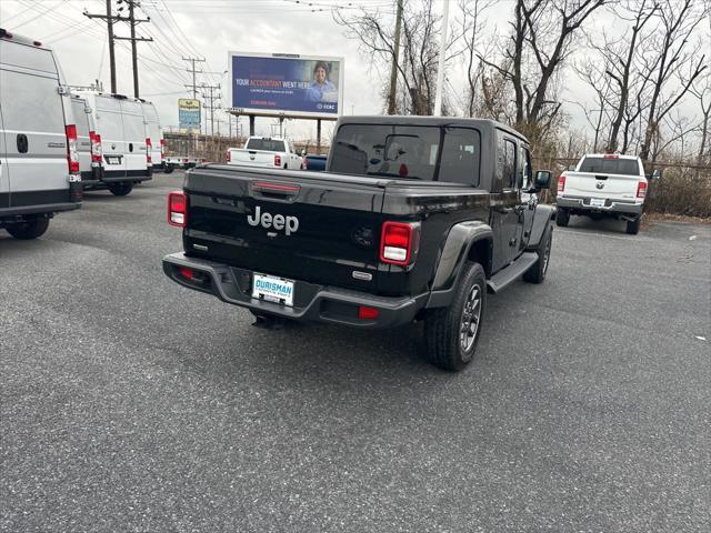 used 2022 Jeep Gladiator car, priced at $35,000