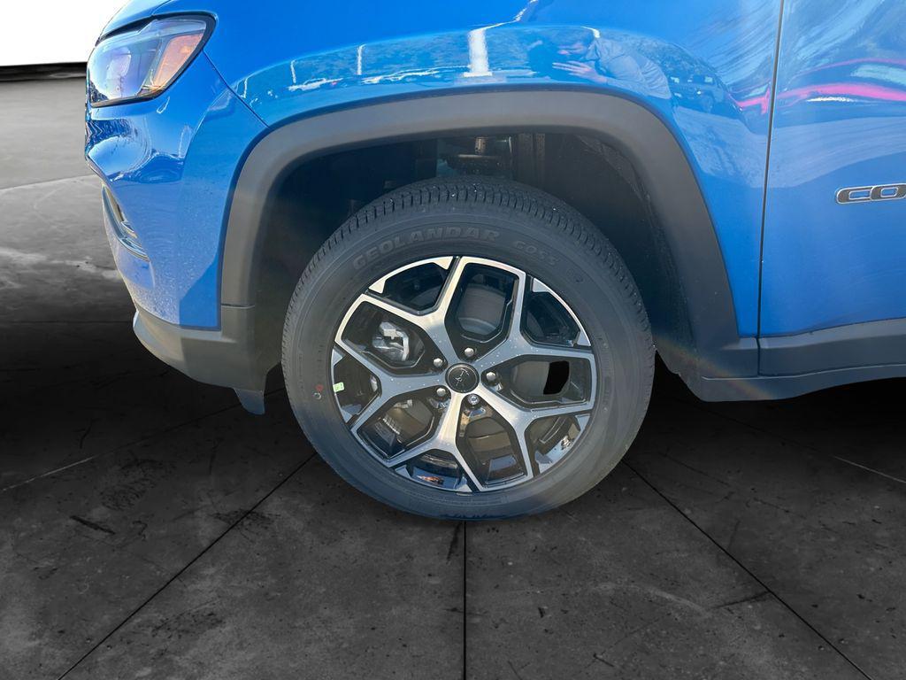 new 2026 Jeep Compass car, priced at $27,684