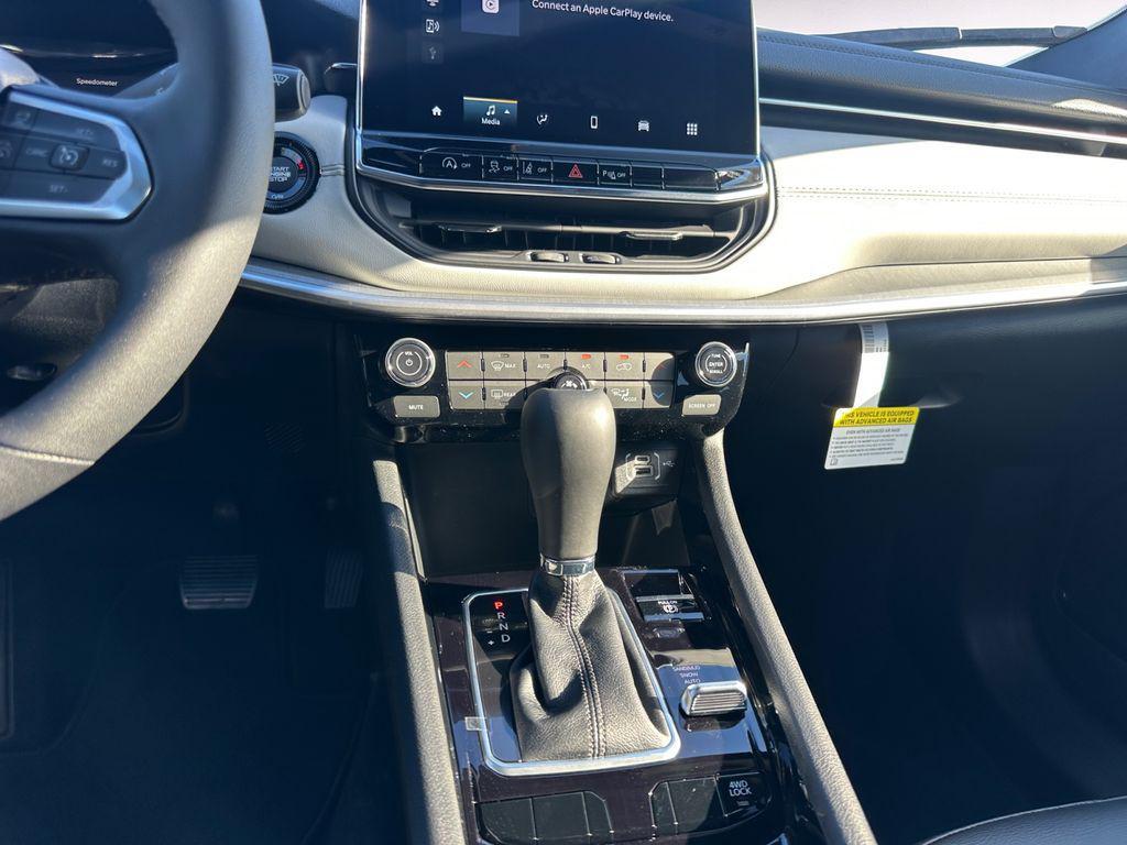 new 2026 Jeep Compass car, priced at $27,684