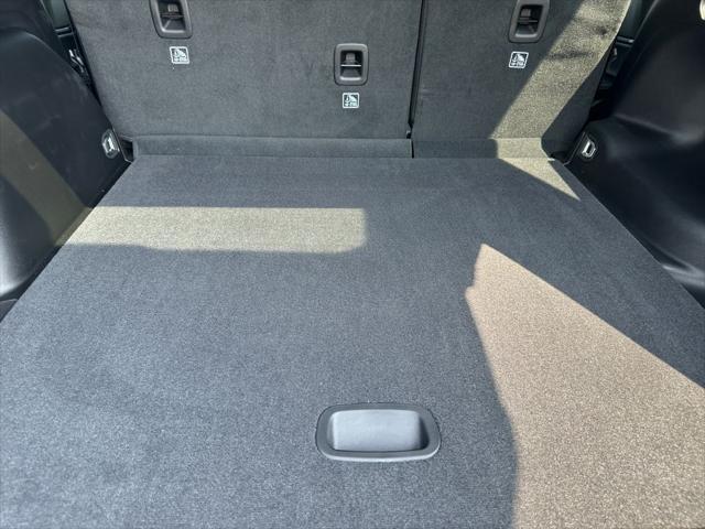 new 2025 Jeep Grand Cherokee car, priced at $37,188