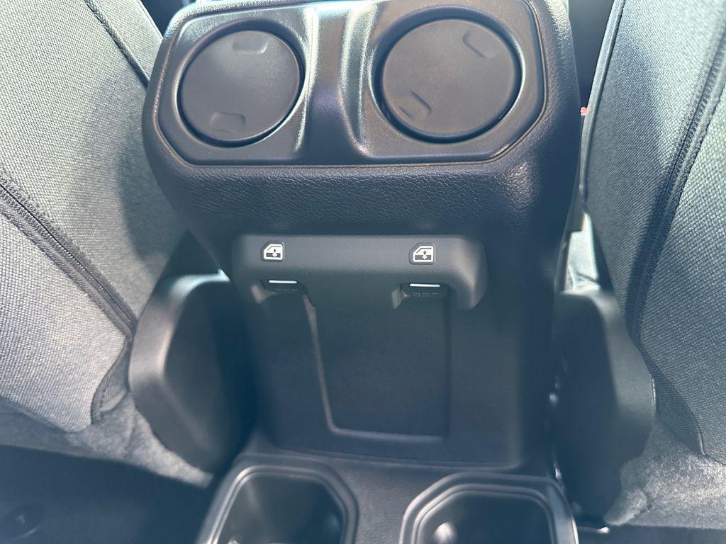 new 2025 Jeep Gladiator car, priced at $42,582