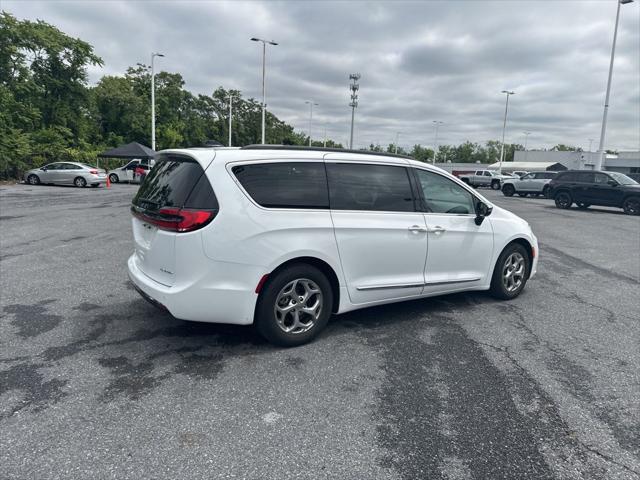 used 2023 Chrysler Pacifica car, priced at $27,500