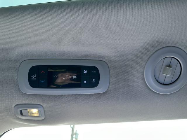 used 2023 Chrysler Pacifica car, priced at $26,700