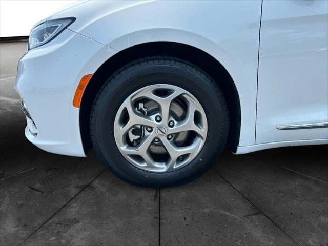 used 2023 Chrysler Pacifica car, priced at $26,700
