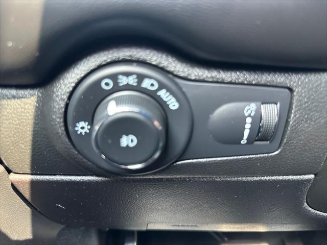 used 2022 Dodge Durango car, priced at $31,400
