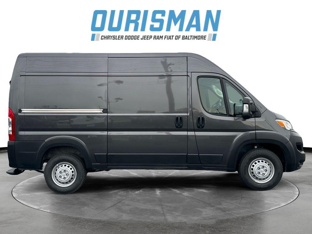 new 2025 Ram ProMaster 3500 car, priced at $45,956