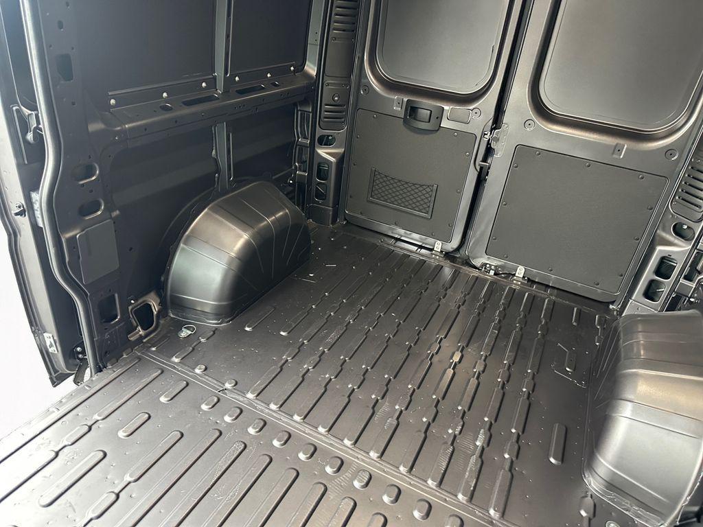 new 2025 Ram ProMaster 3500 car, priced at $45,956