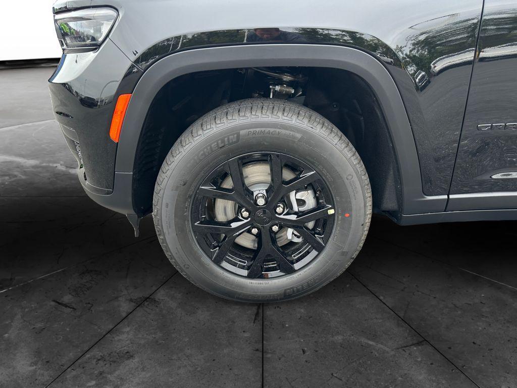 new 2025 Jeep Grand Cherokee L car, priced at $42,467