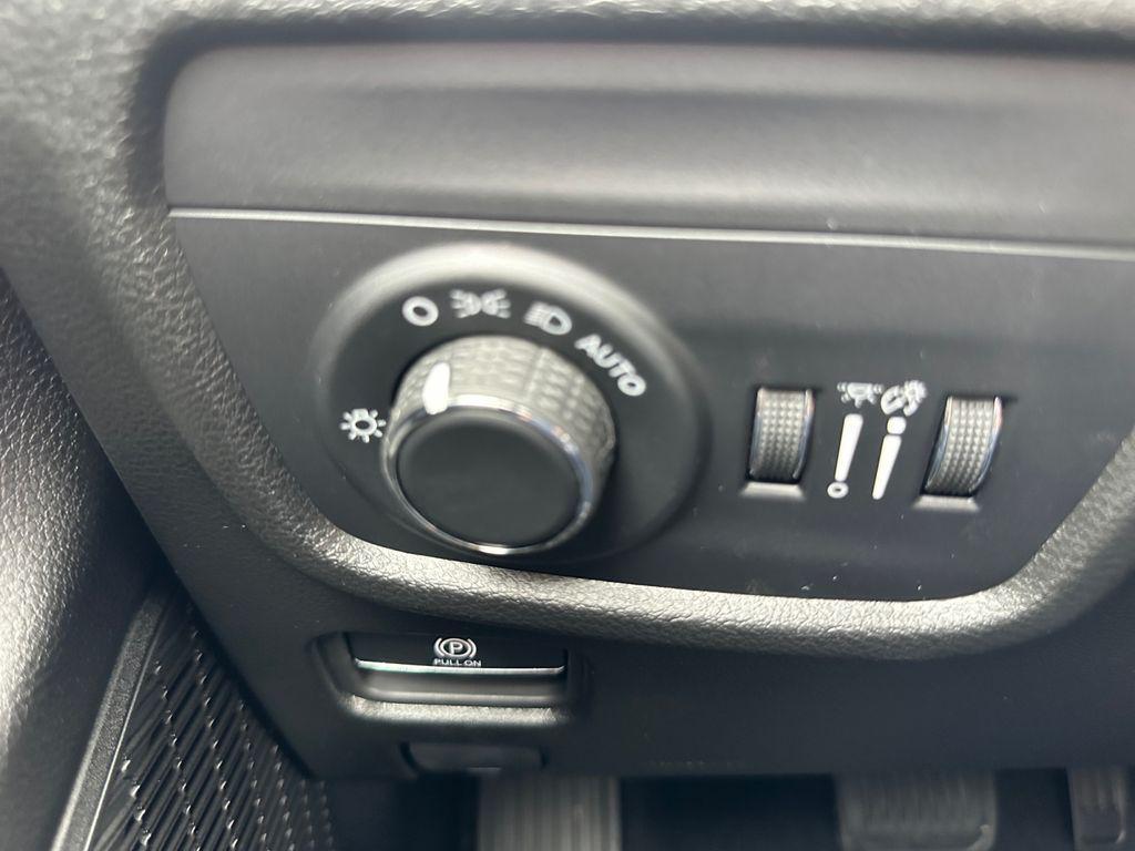 new 2025 Jeep Grand Cherokee L car, priced at $42,467