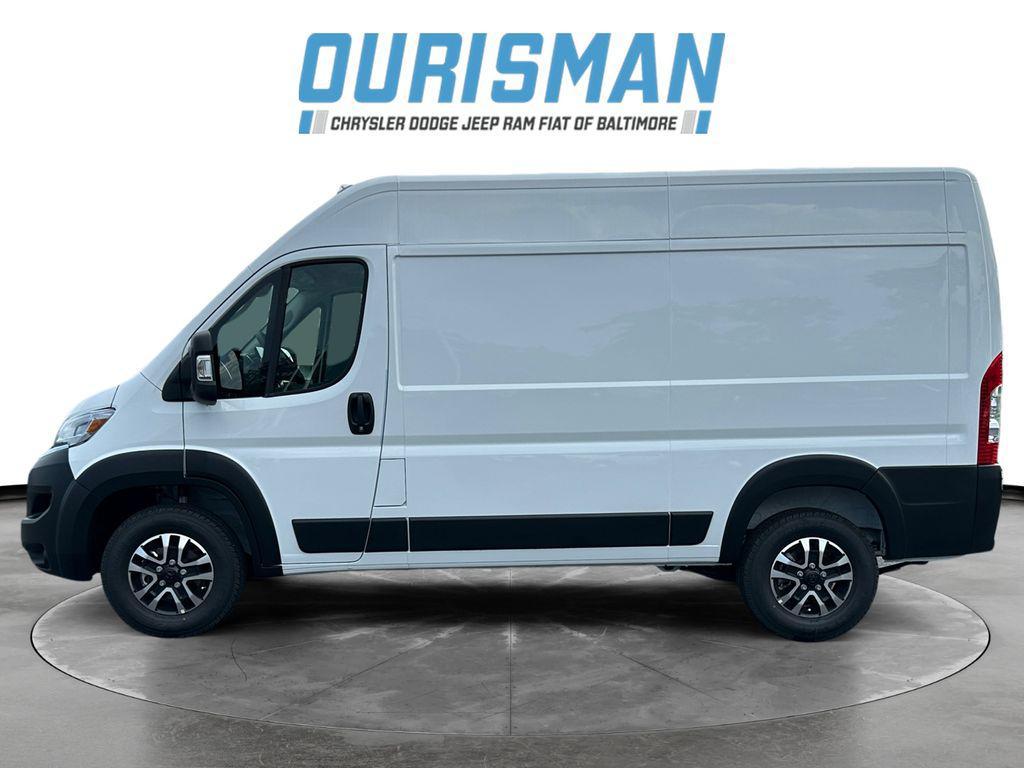 new 2025 Ram ProMaster 2500 car, priced at $49,154