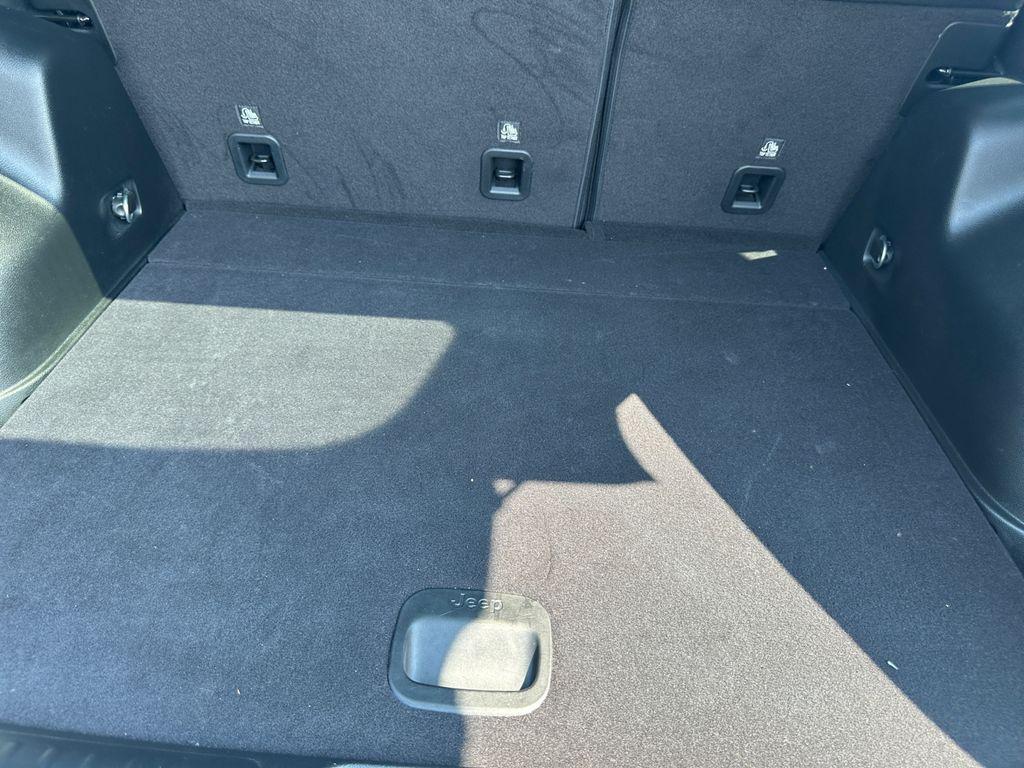 used 2023 Jeep Cherokee car, priced at $27,000