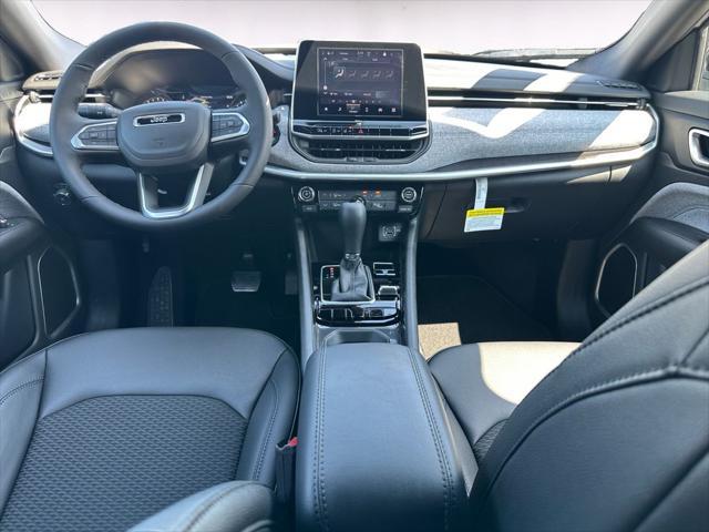 new 2025 Jeep Compass car, priced at $25,797