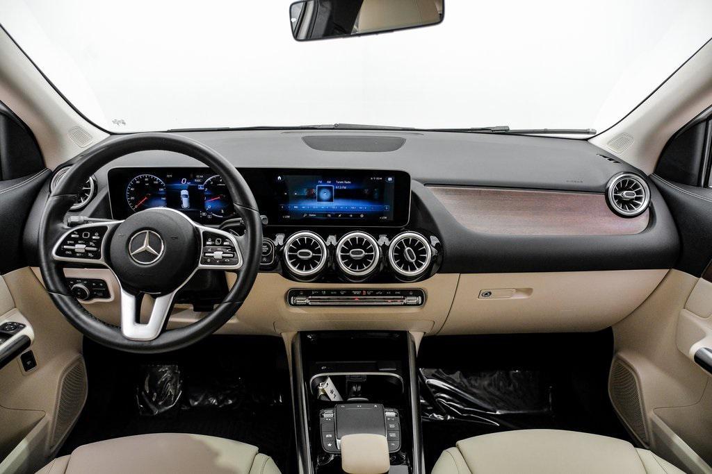 used 2021 Mercedes-Benz GLA 250 car, priced at $26,990