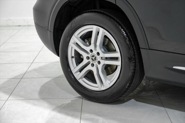 used 2021 Mercedes-Benz GLB 250 car, priced at $28,440