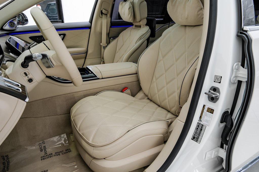 used 2023 Mercedes-Benz Maybach S 680 car, priced at $188,990