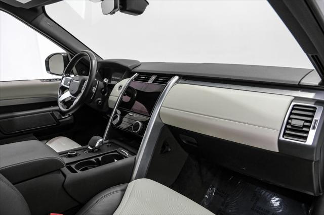 used 2022 Land Rover Discovery car, priced at $38,490