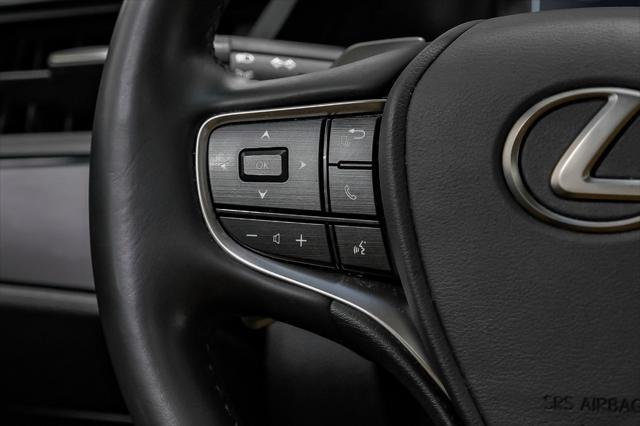 used 2022 Lexus ES 300h car, priced at $34,440