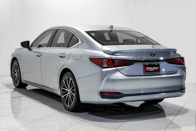 used 2022 Lexus ES 300h car, priced at $34,440