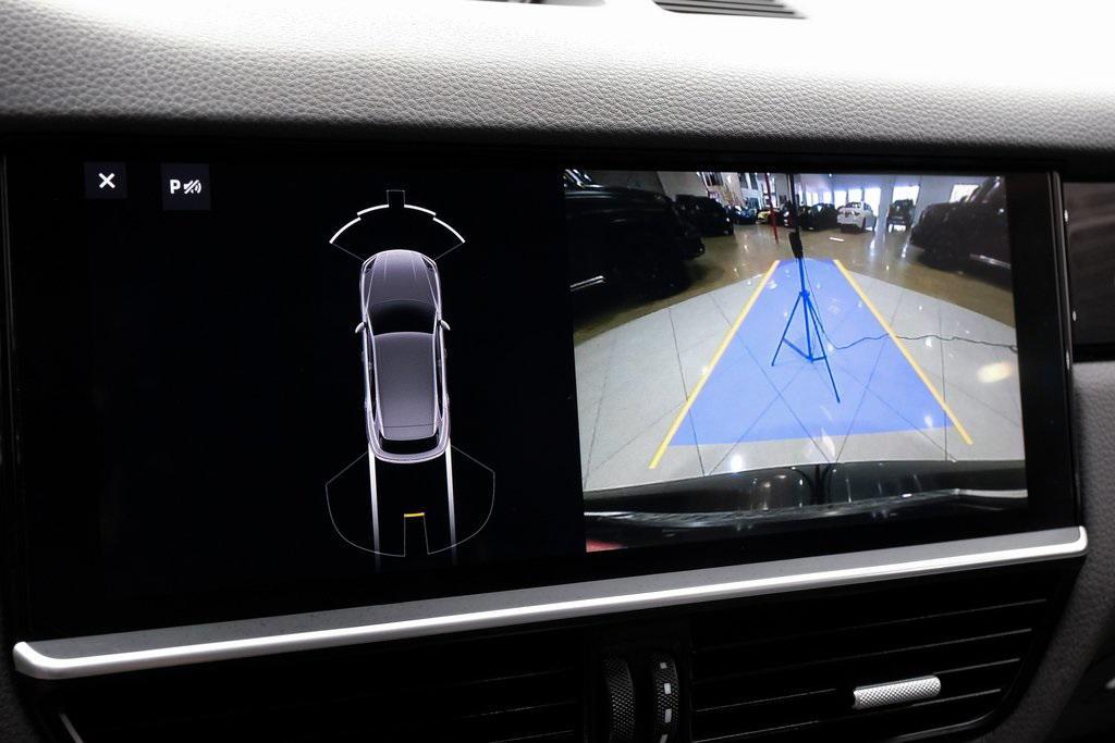 used 2019 Porsche Cayenne car, priced at $38,790