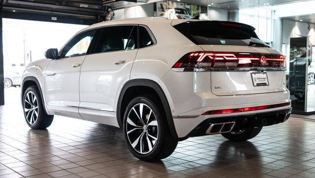 new 2025 Volkswagen Atlas Cross Sport car, priced at $55,071