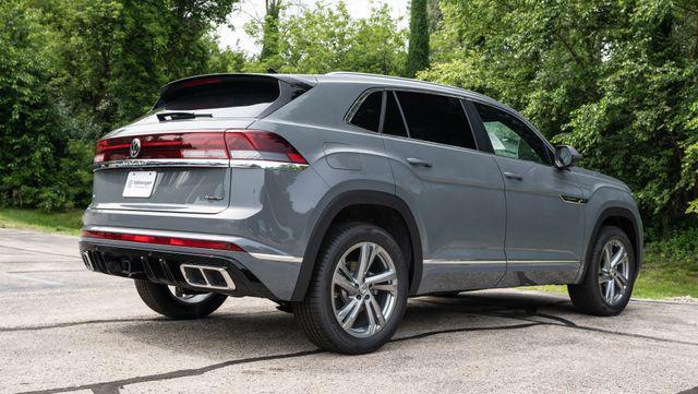 new 2024 Volkswagen Atlas Cross Sport car, priced at $52,116