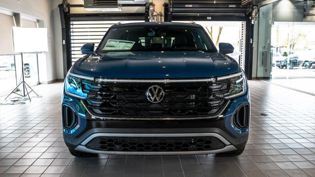 new 2025 Volkswagen Atlas Cross Sport car, priced at $47,411