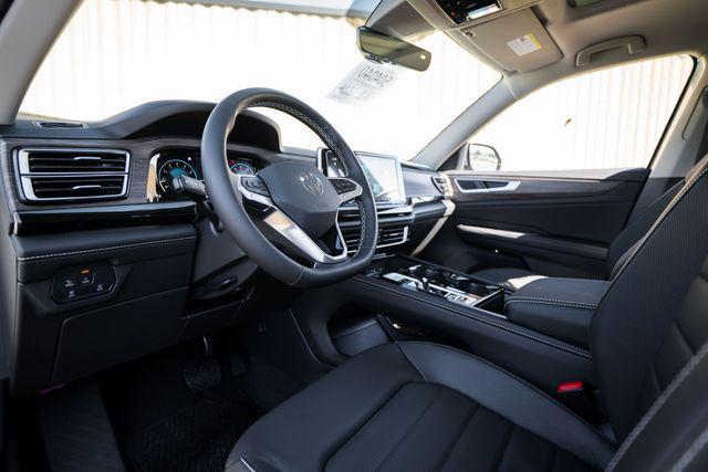 new 2026 Volkswagen Atlas car, priced at $52,821