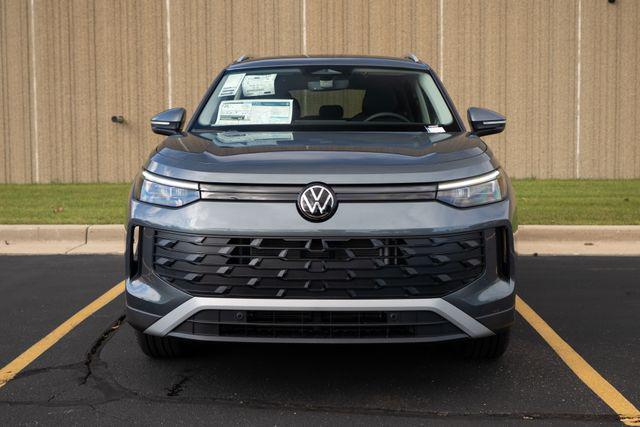 new 2025 Volkswagen Tiguan car, priced at $36,680